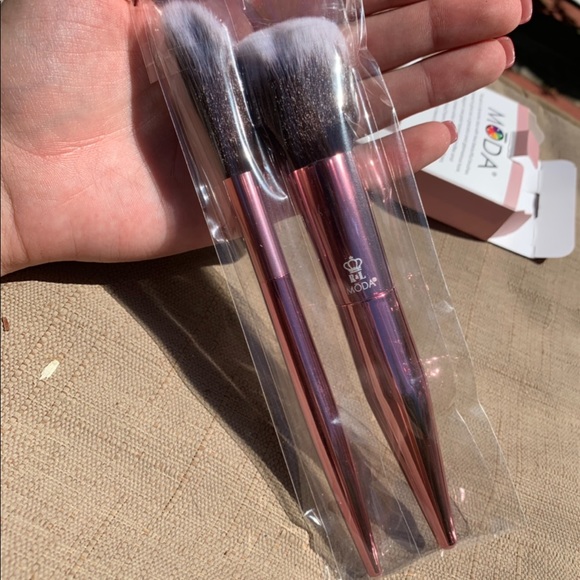 Moda 2PC powder and soft glow kit - Picture 3 of 4